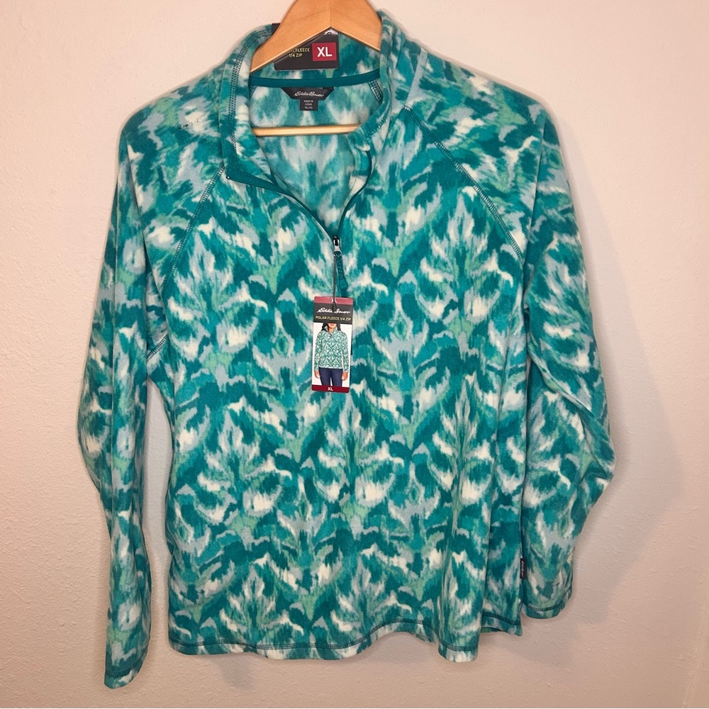 Eddie Bauer Women’s Teal and White Fleece Pullover Size X-Large